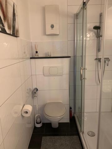 Zentrales Dachgeschossapartment In Leichligen Leichlingen Esterno foto